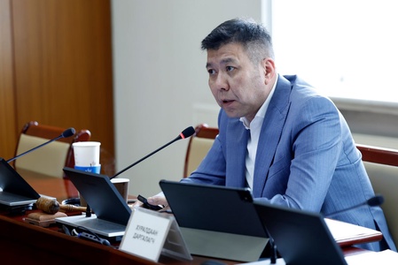 ХЗБХ: Жилийн төлөвлөгөөний төслийн хоёр дахь хэлэлцүүлгийг хийлээ 